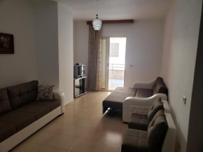 Orikum Apartment